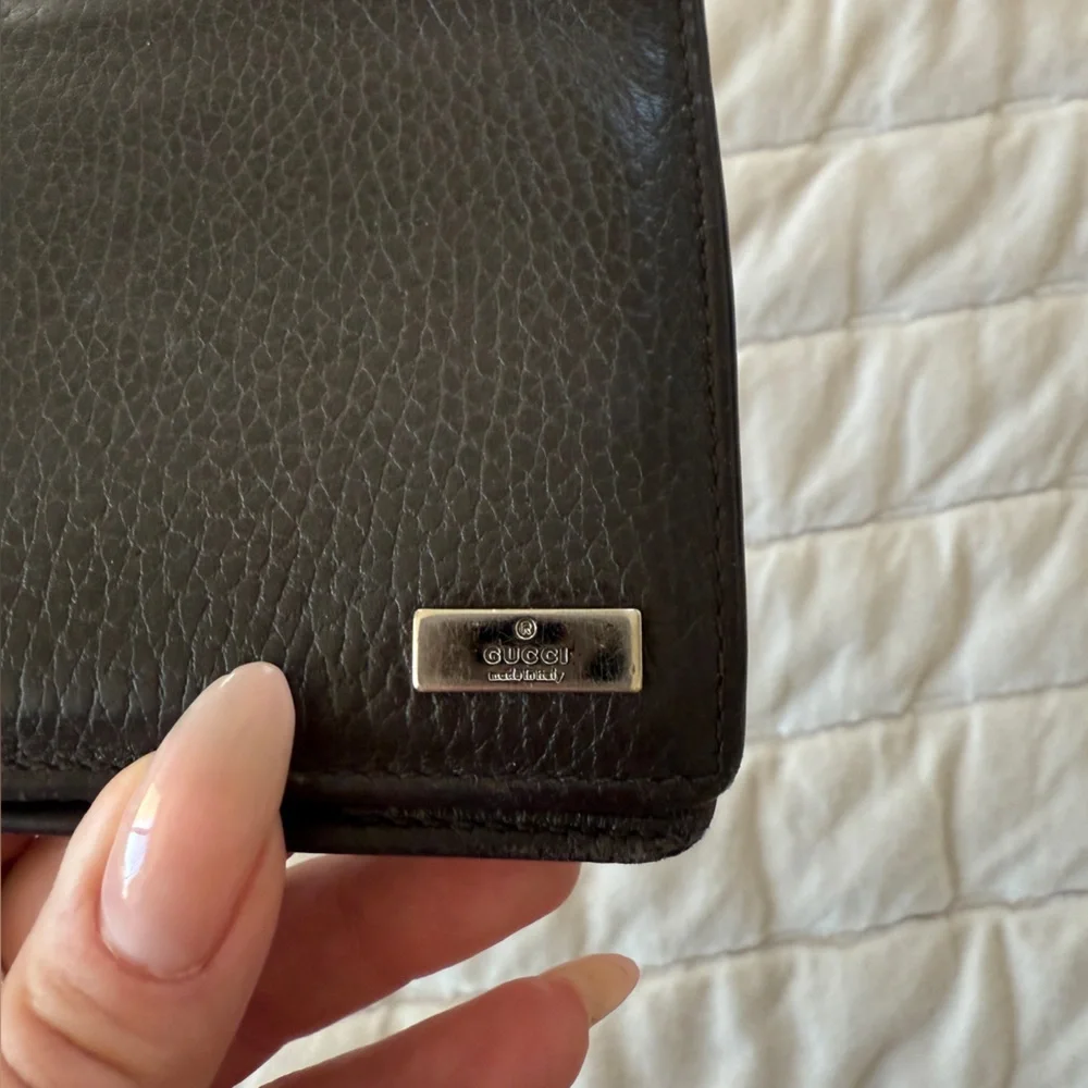 GUCCI VINTAGE LOGO PLATE GG SOFT EMBOSSED LEATHER WALLET BIFOLD BROWN